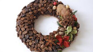 コーヒー豆のクリスマスリース